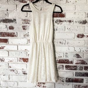 Everly. Off white dress